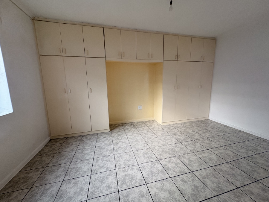 To Let 1 Bedroom Property for Rent in Belthorn Estate Western Cape